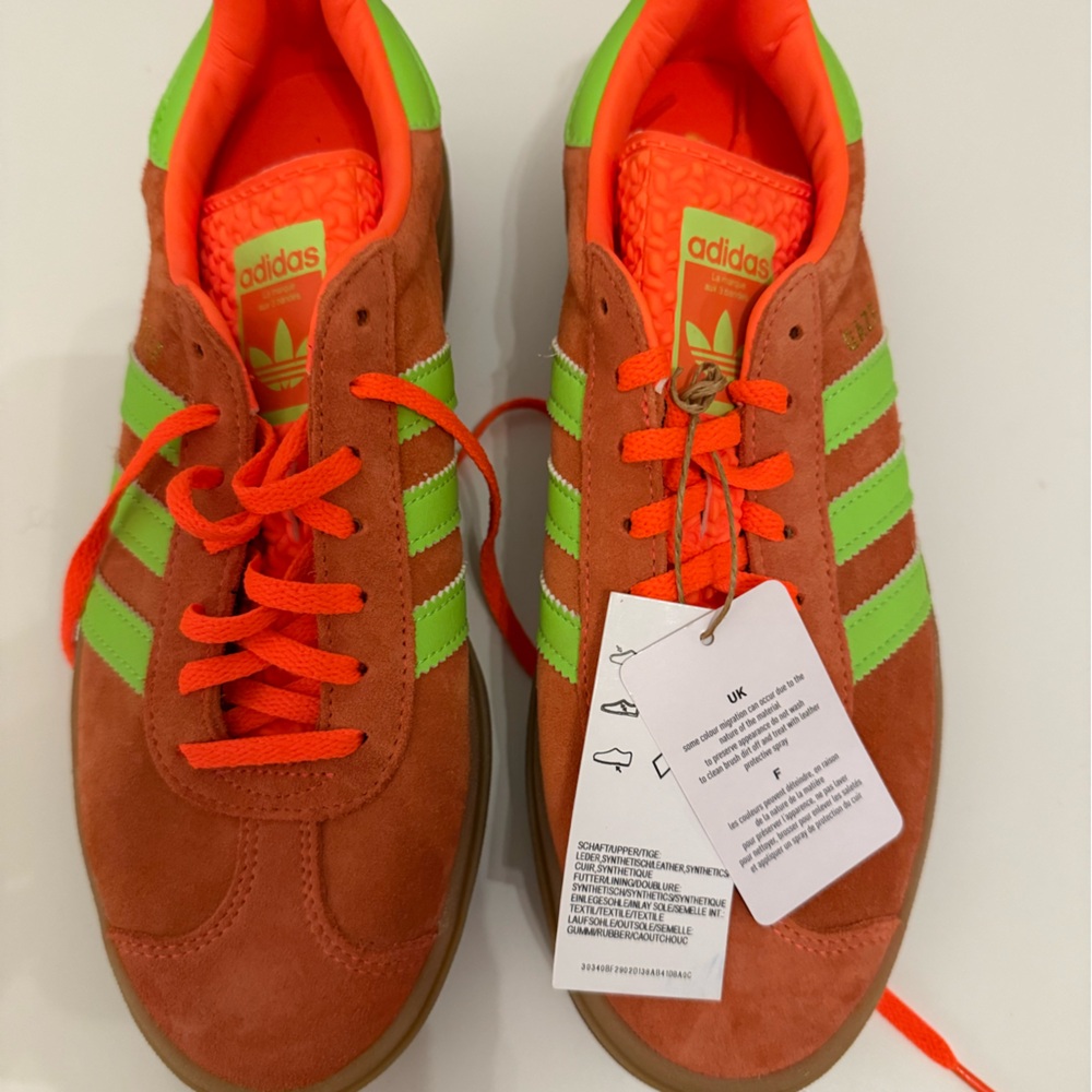 Adidas Women’s size 9.5 Vibrant Orange and Lime Sneakers new with tags